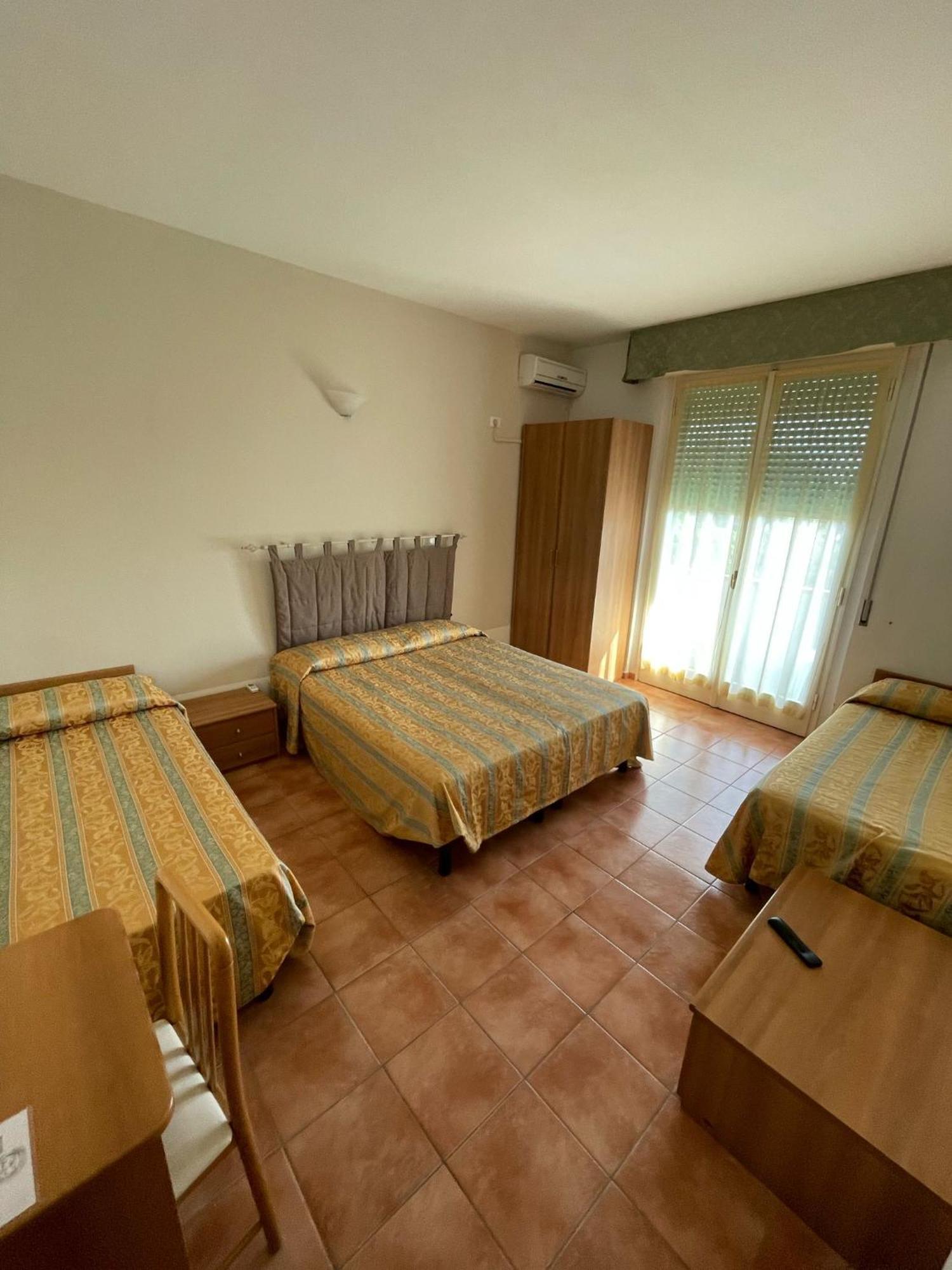 Hotel Zeus Lido di Classe Exteriér fotografie